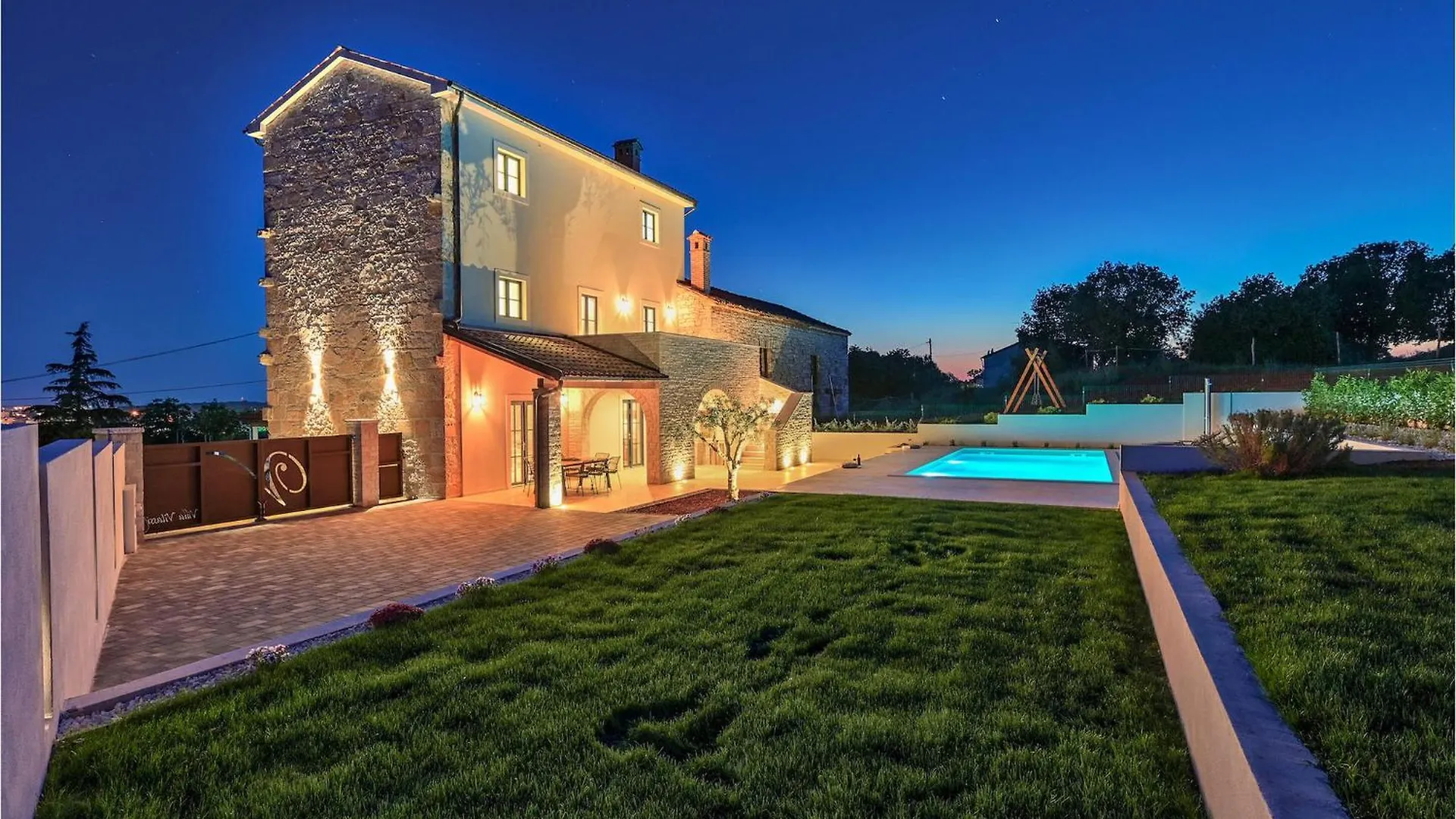 Villa Vitassi Pula Croatia